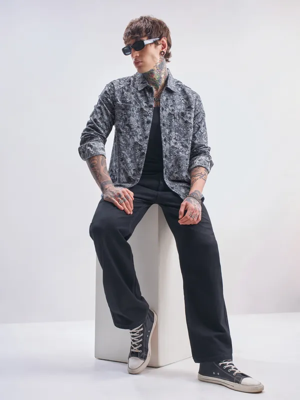 Highlander Men Grey Printed Relaxed Fit Casual Shirt
