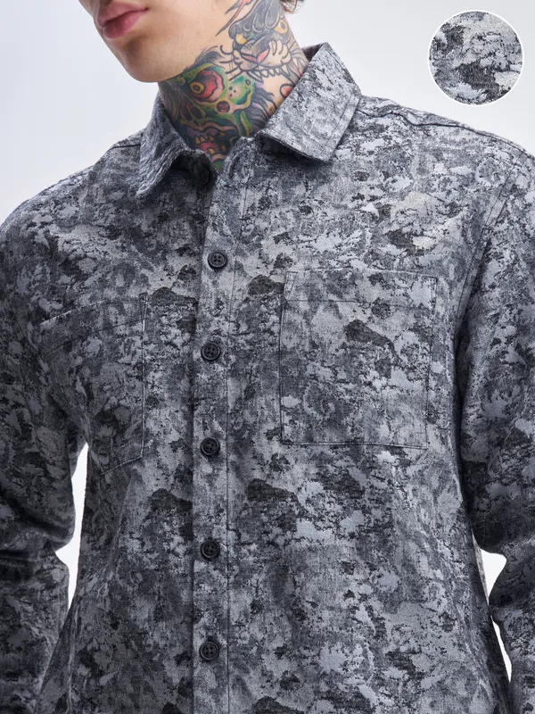 Highlander Men Grey Printed Relaxed Fit Casual Shirt