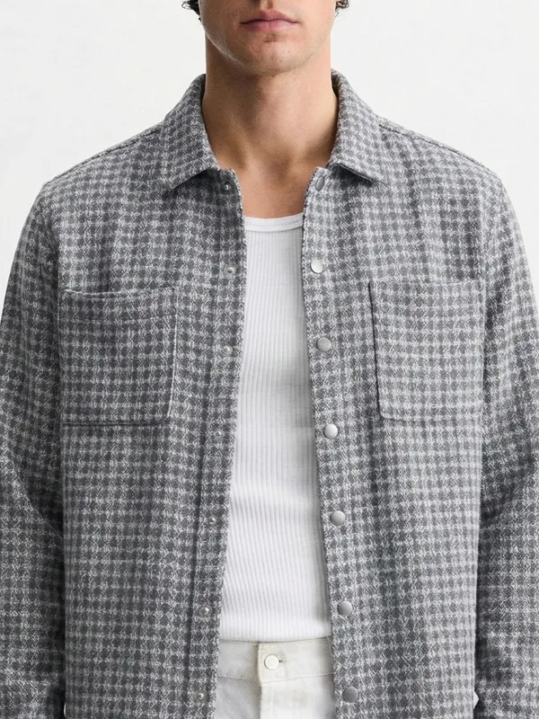 Highlander Men Grey Self Design Relaxed Fit Casual Shirt