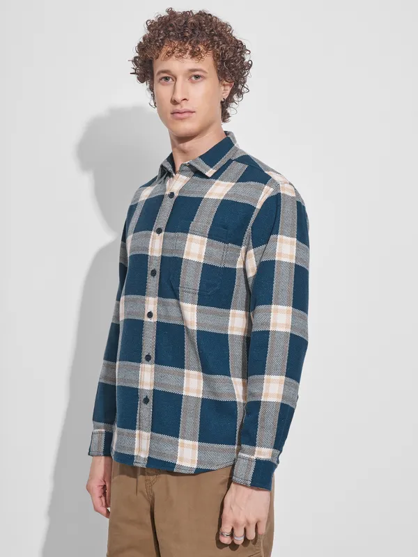 Highlander Men Teal Checked Relaxed Fit Casual Shirt