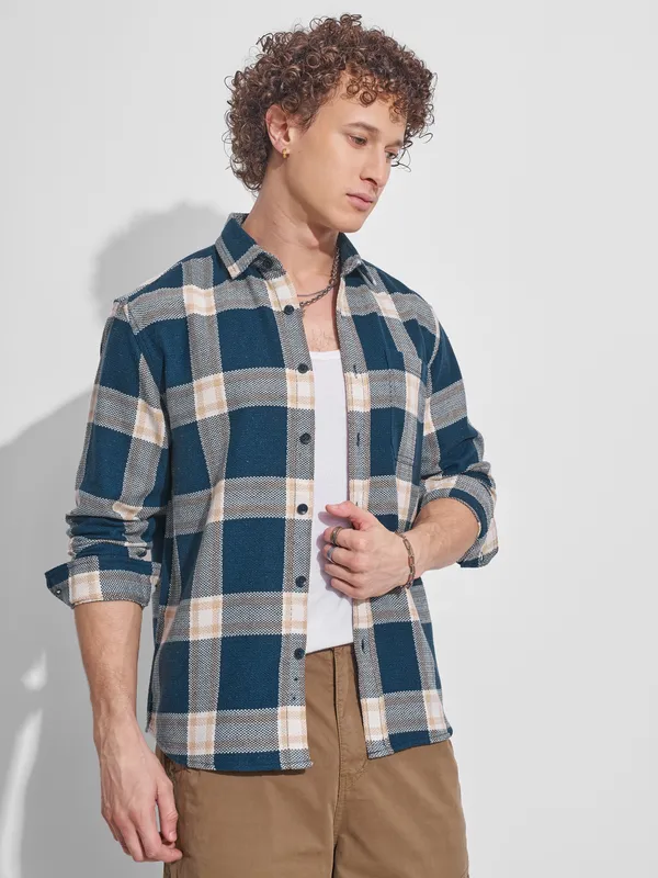 Highlander Men Teal Checked Relaxed Fit Casual Shirt