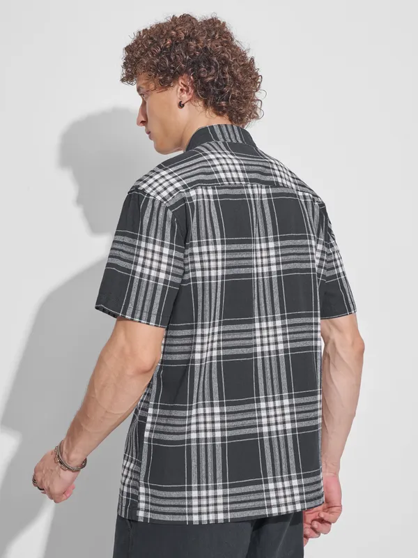 Highlander Men Black Checked Relaxed Fit Casual Shirt
