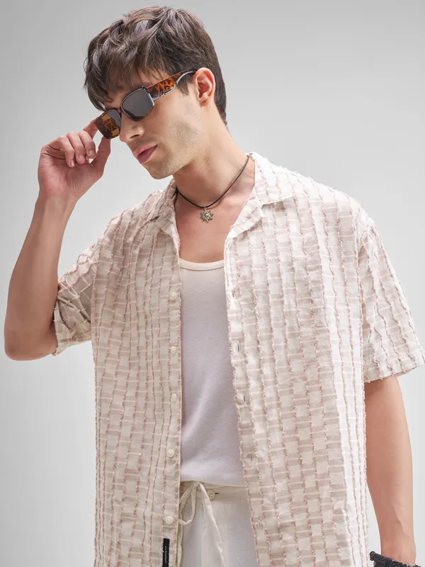 Highlander Men Purple Self Design Oversized Fit Casual Shirt