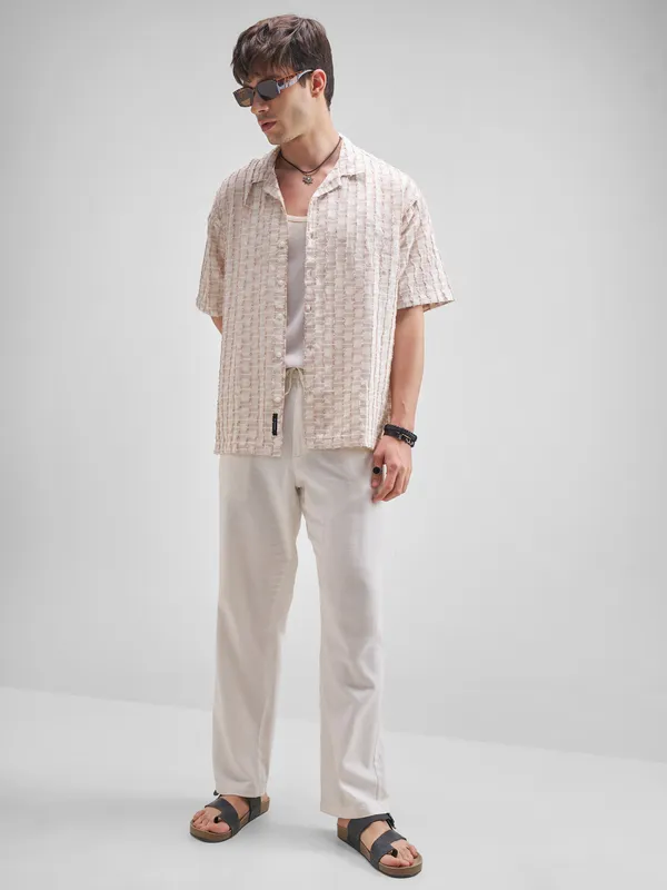 Highlander Men Purple Self Design Oversized Fit Casual Shirt