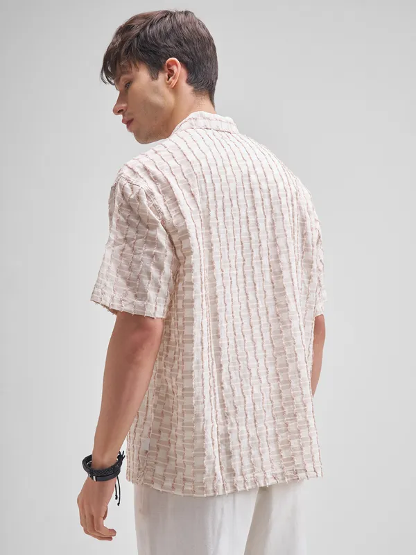 Highlander Men Purple Self Design Oversized Fit Casual Shirt