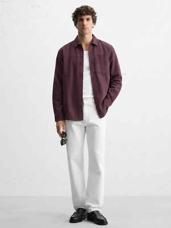 Highlander Men Burgundy Solid Oversized Fit Casual Shirt