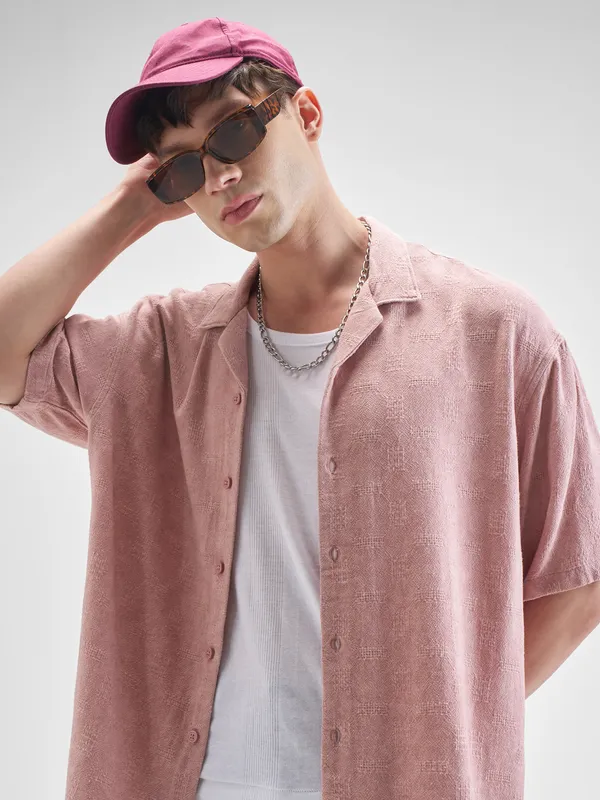Highlander Men Pink Self Design Oversized Fit Casual Shirt