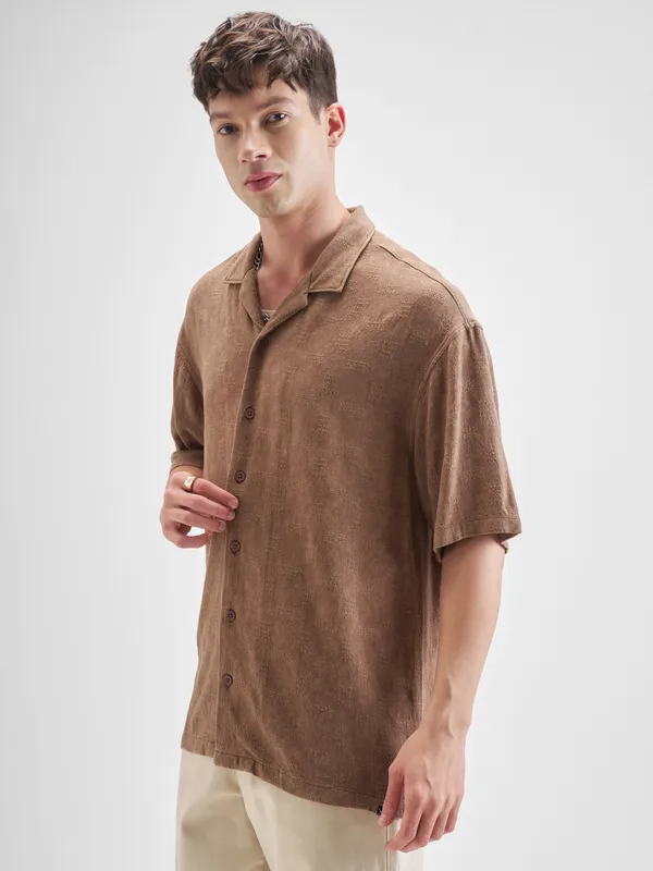 Highlander Men Brown Self Design Oversized Fit Casual Shirt