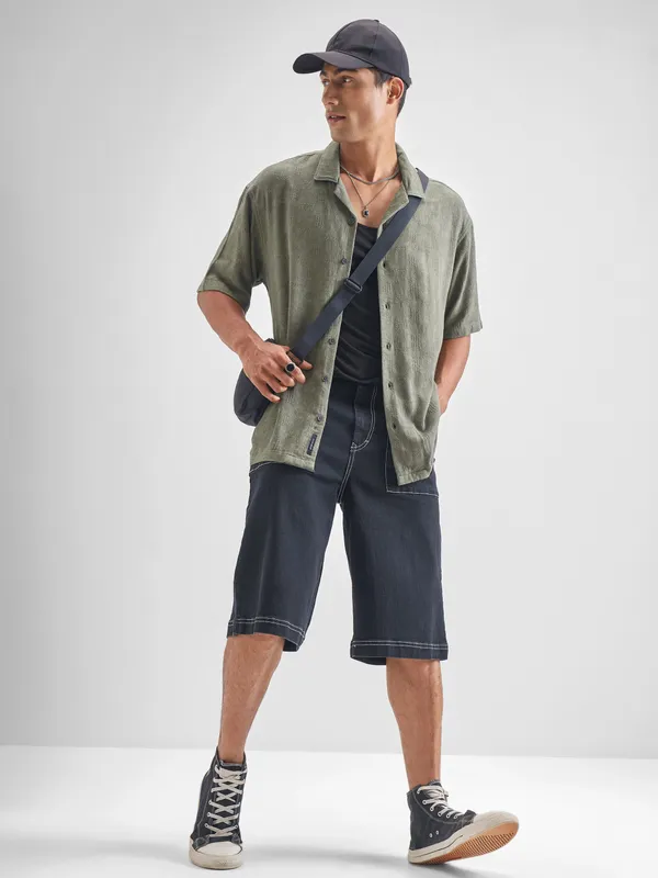 Highlander Men Olive Self Design Oversized Fit Casual Shirt