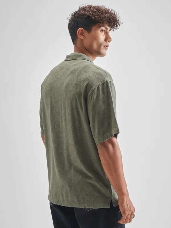 Highlander Men Olive Self Design Oversized Fit Casual Shirt