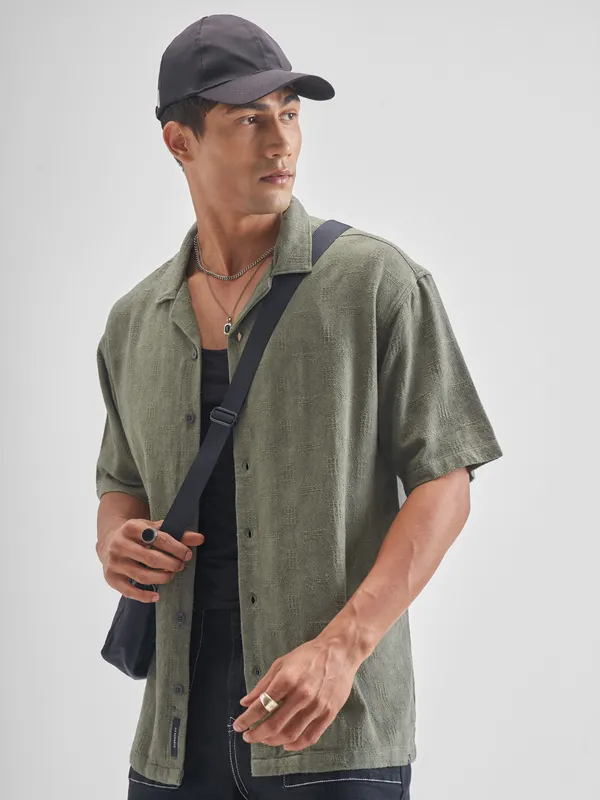 Highlander Men Olive Self Design Oversized Fit Casual Shirt
