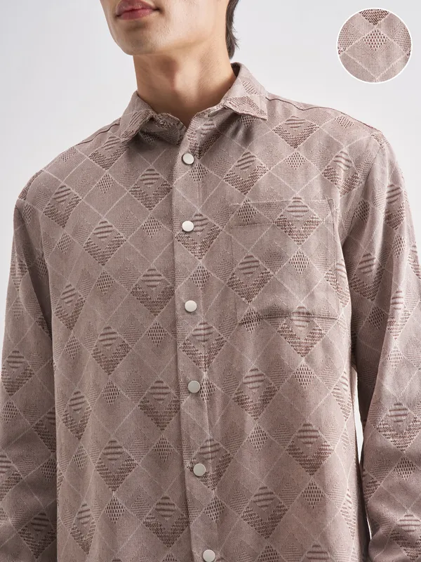 Highlander Men Mauve Self Design Relaxed Fit Casual Shirt