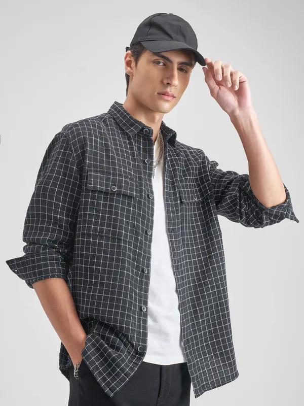 Highlander Men Black Checked Oversized Fit Casual shirt