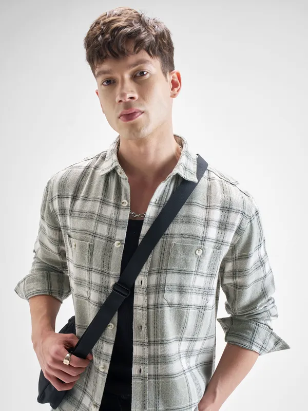 Highlander Men Green Checked Oversized Fit Casual Shirt