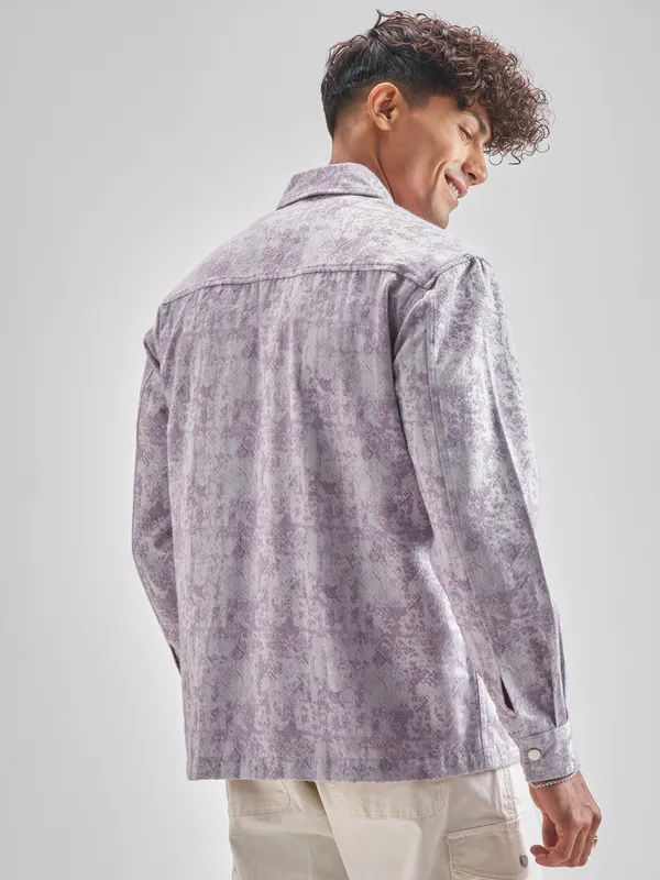 Highlander Men Lavender Self Design Relaxed Fit Casual Shirt