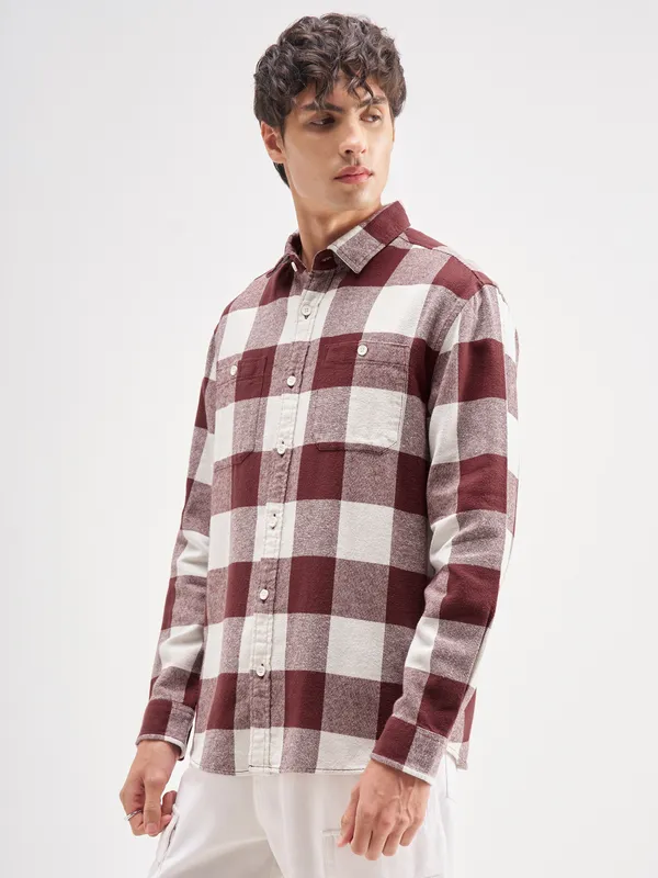 Highlander Men Burgundy Checked Oversized Fit Casual Shirt