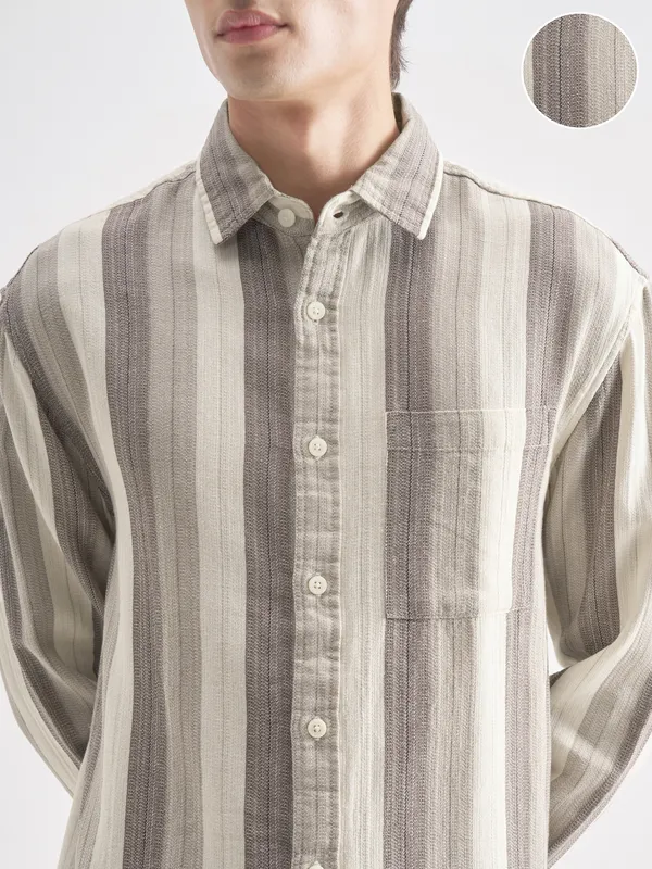 Highlander Men Grey Striped Relaxed Fit Casual Shirt