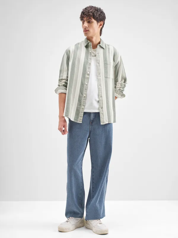 Highlander Men Green Striped Relaxed Fit Casual Shirt