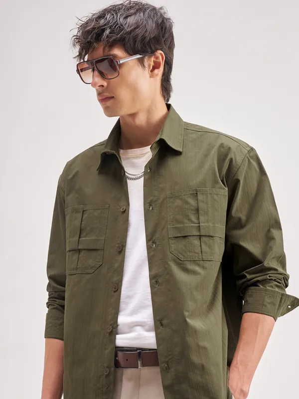 Highlander Men Olive Self Design Relaxed Fit Casual Shirt