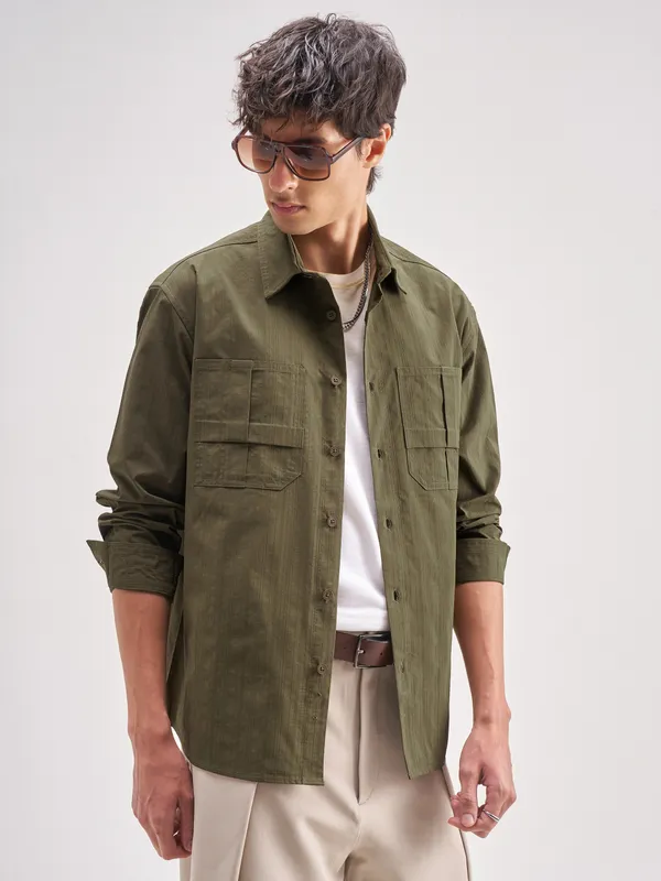 Highlander Men Olive Self Design Relaxed Fit Casual Shirt