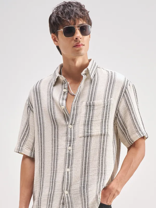 Highlander Men Off White Striped Oversized Fit Casual Shirt