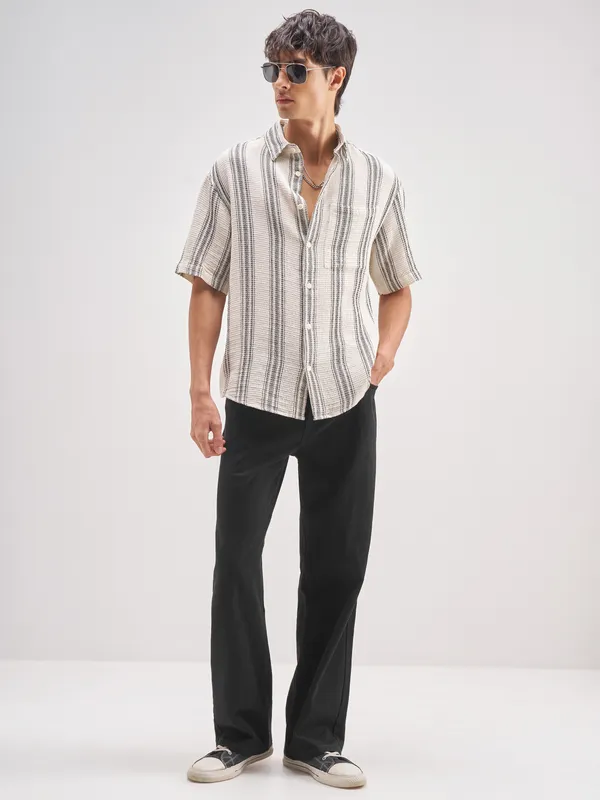 Highlander Men Off White Striped Oversized Fit Casual Shirt