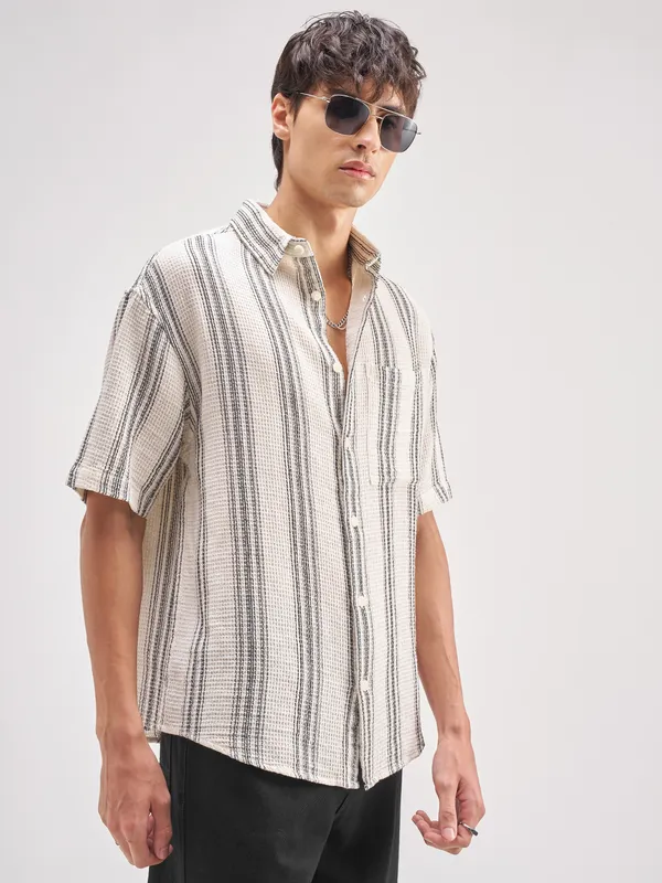 Highlander Men Off White Striped Oversized Fit Casual Shirt
