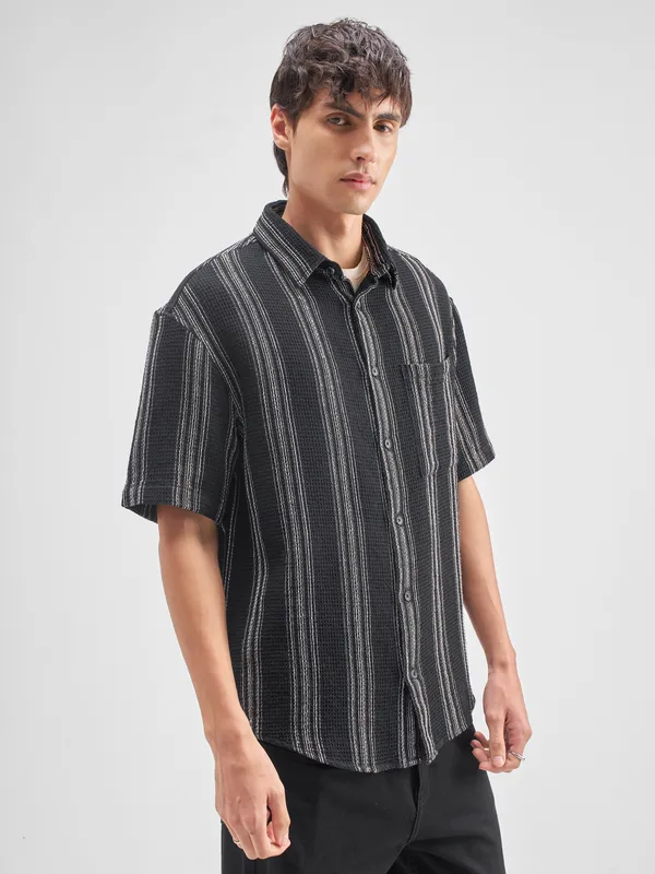 Highlander Men Black Striped Oversized Fit Casual Shirt