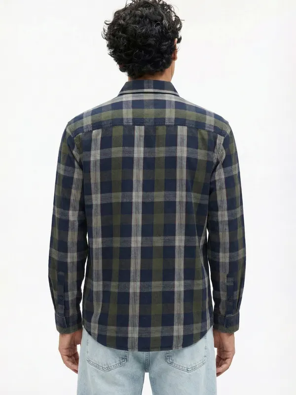 Men Relaxed Fit Casual Shirt