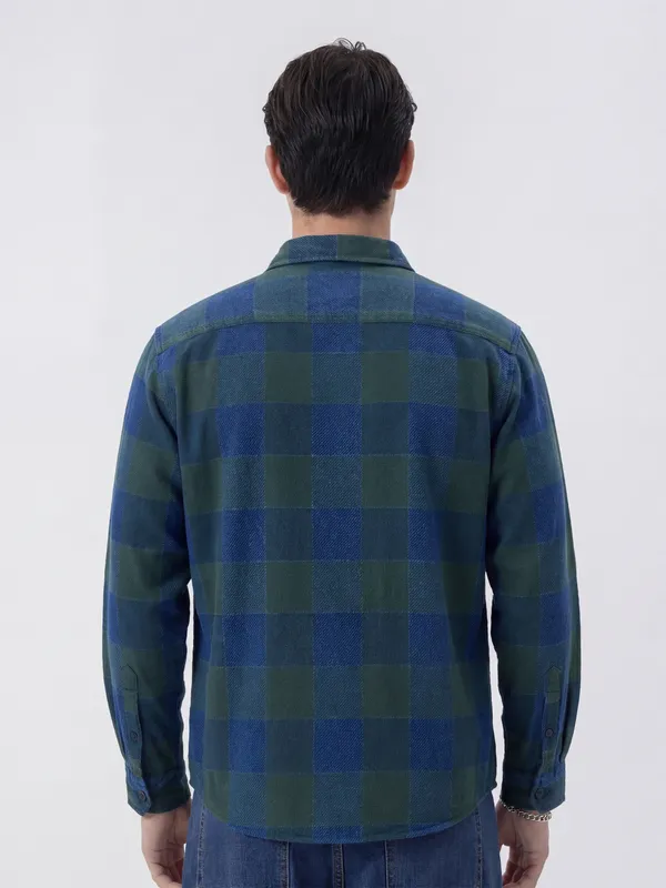 Highlander Men Blue Checked Relaxed Fit Casual Shirt