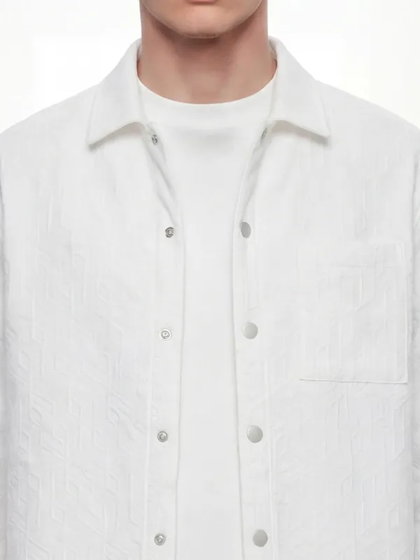 Highlander Men White Self Design Relaxed Fit Casual Shirt