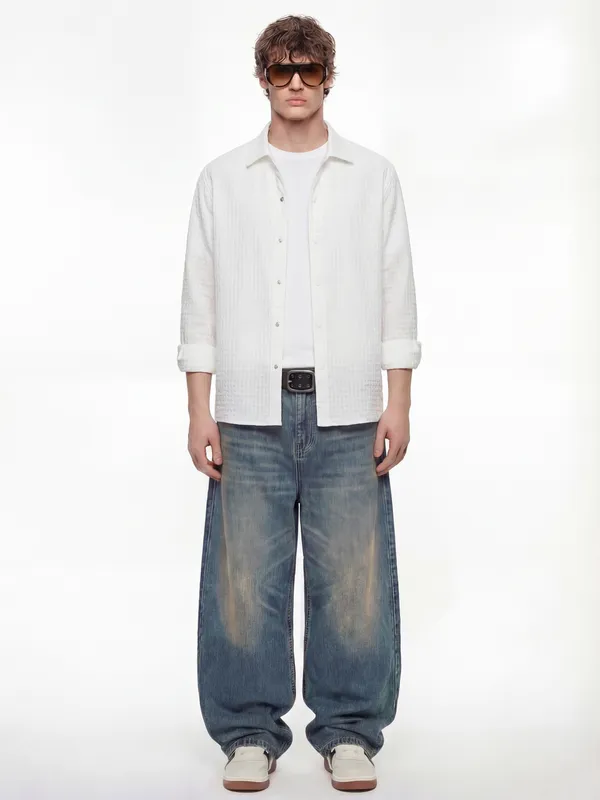 Highlander Men White Self Design Relaxed Fit Casual Shirt