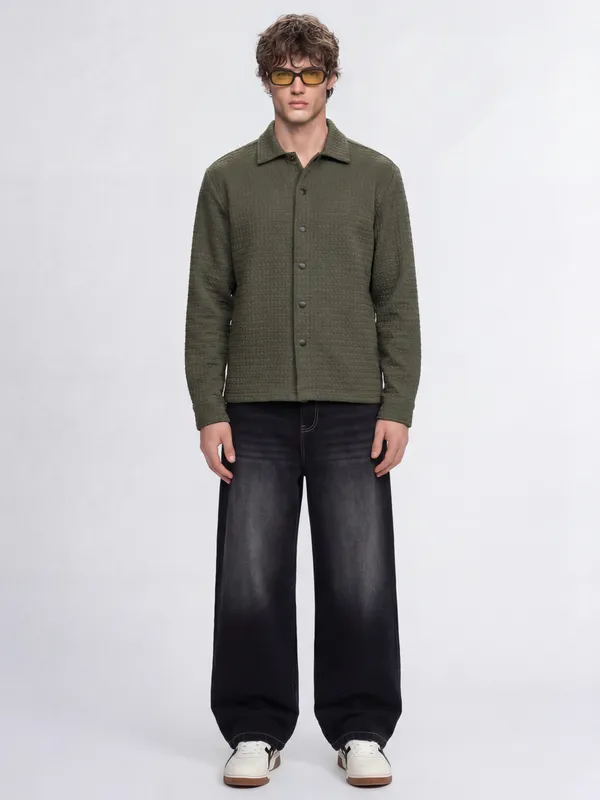 Highlander Men Olive Self Design Relaxed Fit Casual Shirt