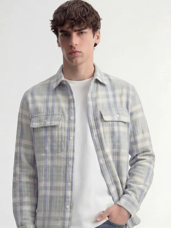 Highlander Men Grey Checked Oversized Fit Casual Shirt