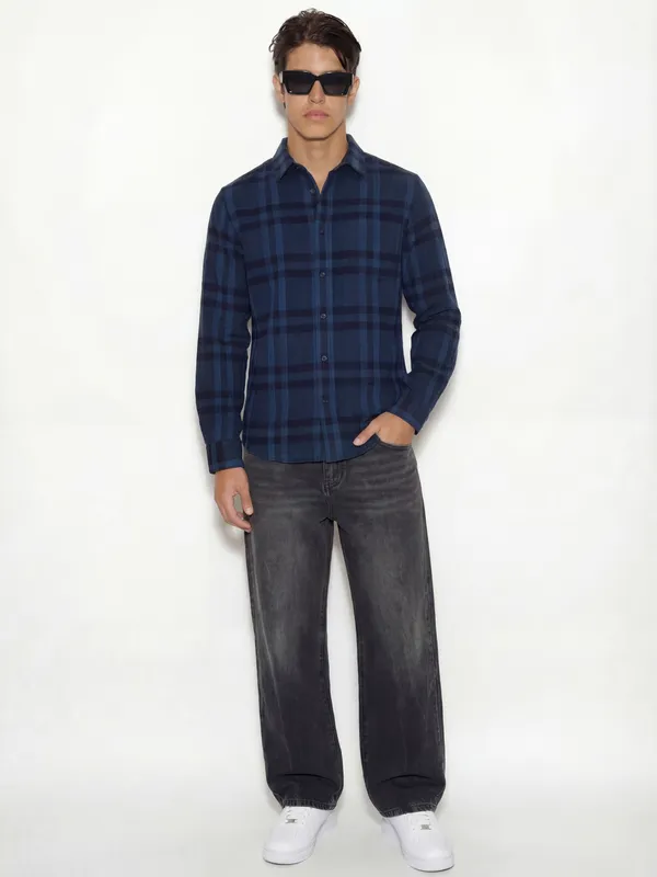 Highlander Men Navy Blue Checked Oversized Fit Casual Shirt