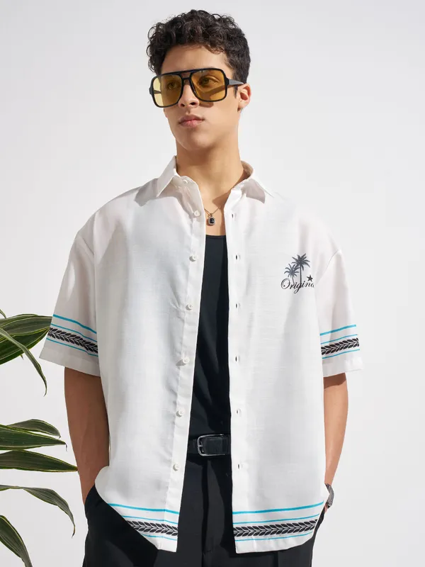 Highlander Men White Printed Oversized Fit Casual Shirt