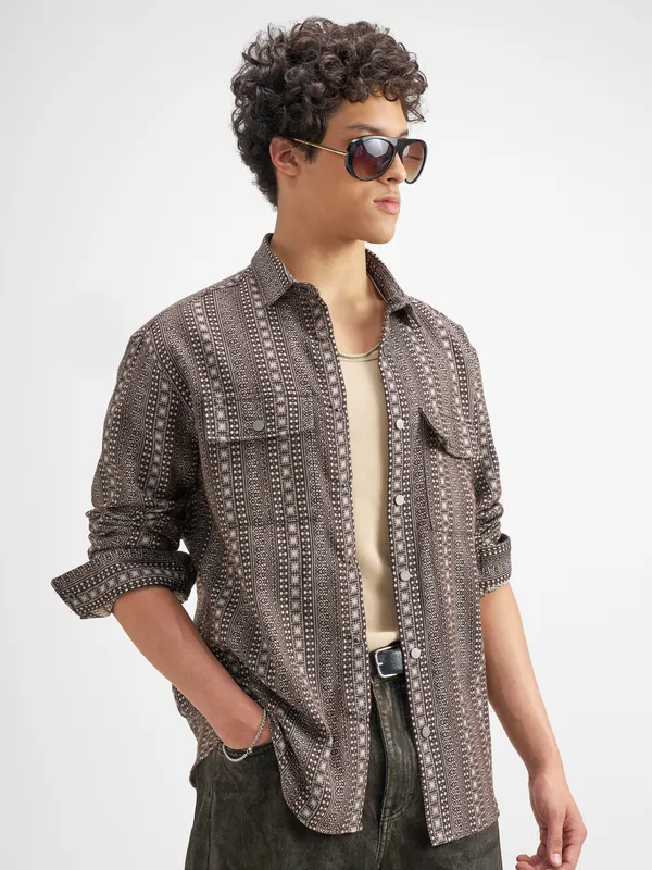 Men Relaxed Fit Casual Shirt