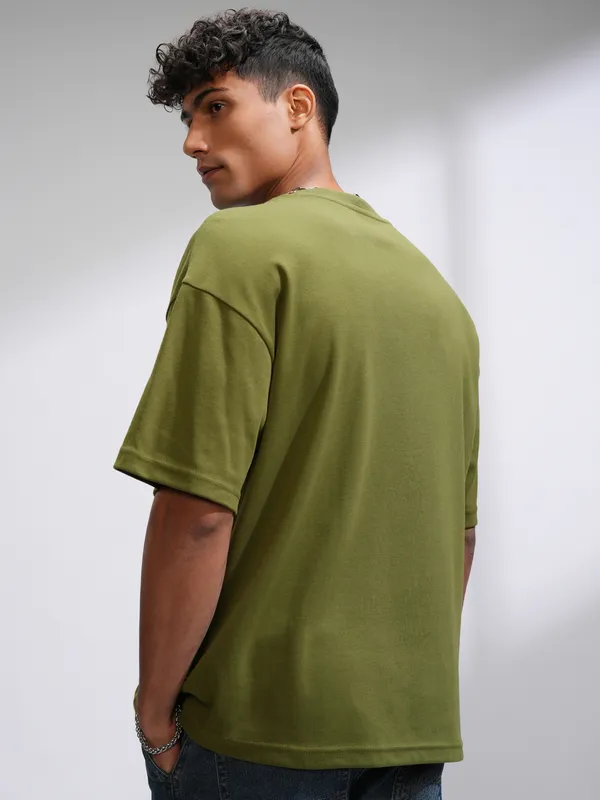 Highlander Men Olive Printed Round Neck Oversized Fit T-Shirt