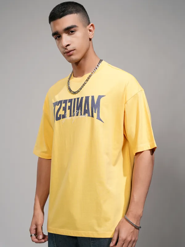Highlander Men Yellow Printed Round Neck Oversized Fit T-Shirt