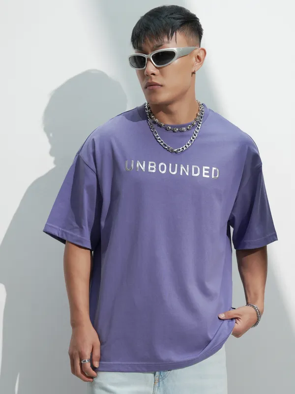 Highlander Men Purple Printed Round Neck Oversized Fit T-Shirt