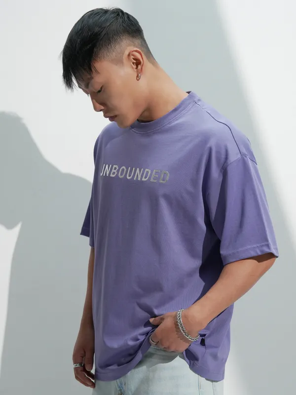 Highlander Men Purple Printed Round Neck Oversized Fit T-Shirt