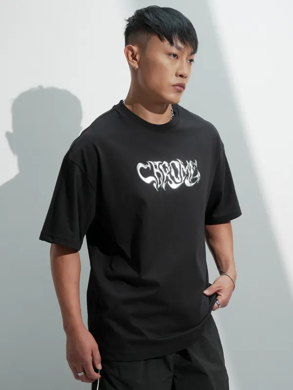 Highlander Men Black Printed Round Neck Oversized Fit T-Shirt