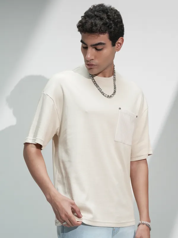 Highlander Men Cream Solid Round Neck Oversized Fit T-Shirt