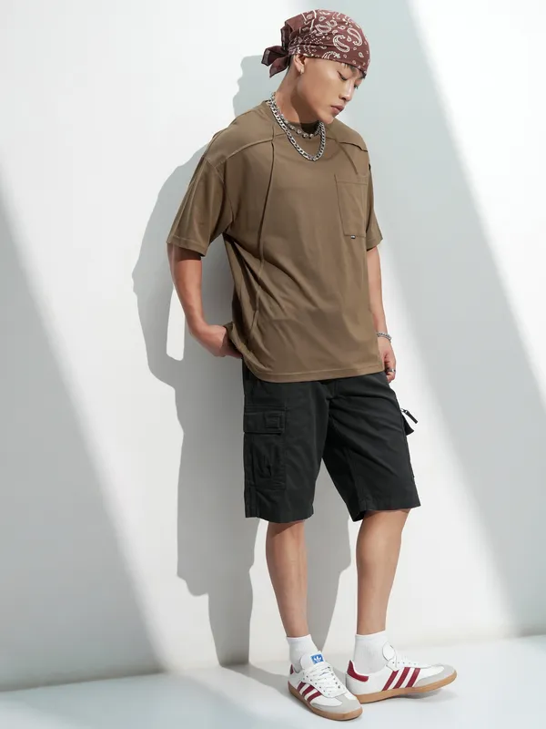 Highlander Men Brown Solid Round Neck Oversized Fit T-Shirt