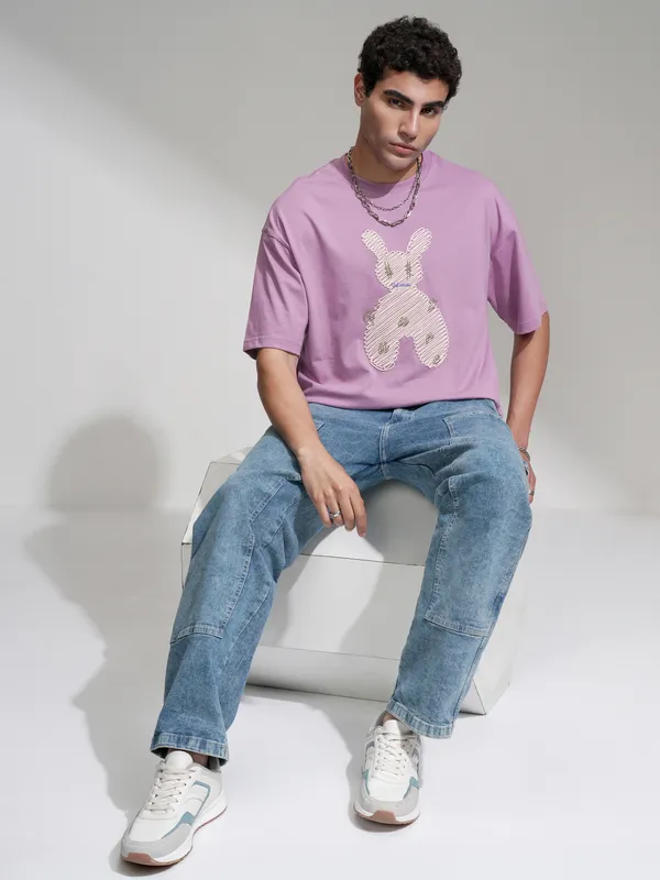 Highlander Men Mauve Embroidered Round Neck Oversized Fit T-Shirt