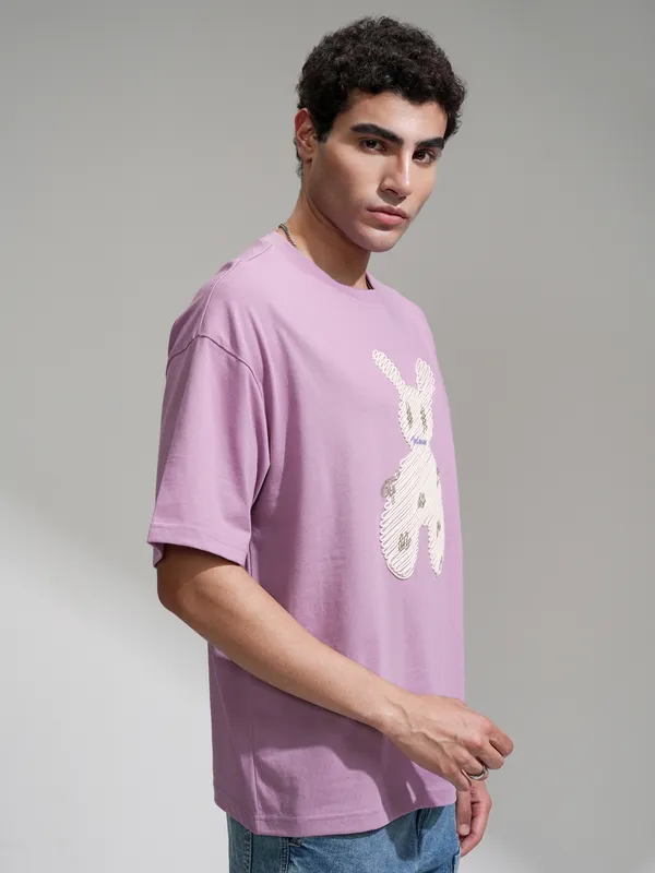 Highlander Men Mauve Embroidered Round Neck Oversized Fit T-Shirt