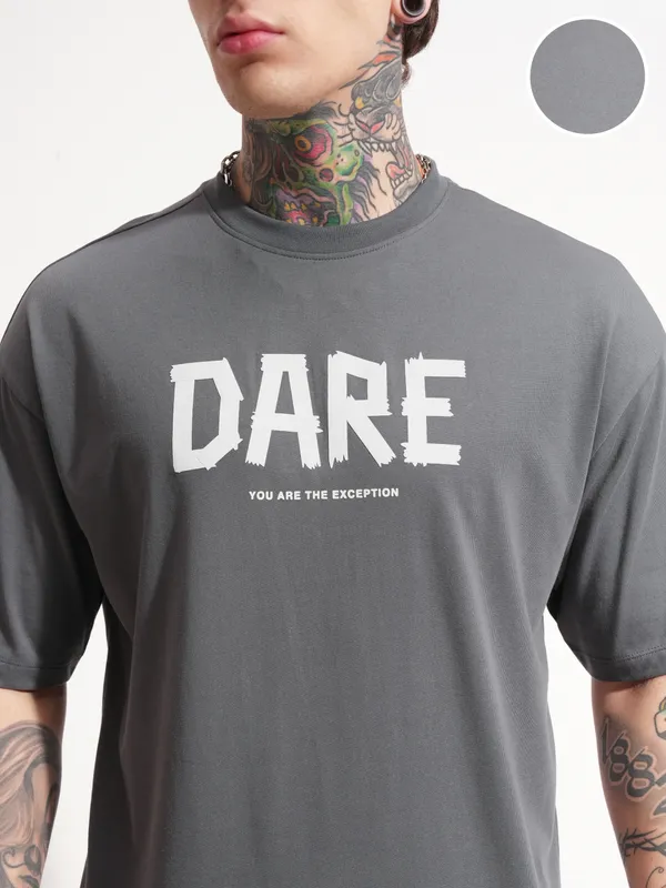 Highlander Men Grey Printed Round Neck Oversized Fit T-Shirt