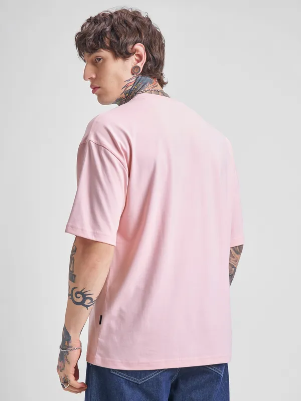 Highlander Men Pink Printed Round Neck Oversized Fit T-Shirt