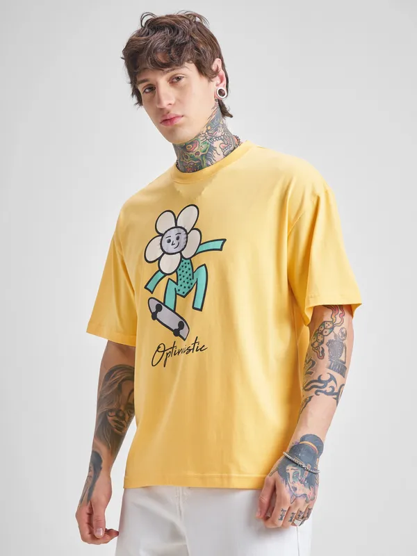 Highlander Men Yellow Printed Round Neck Oversized Fit T-Shirt