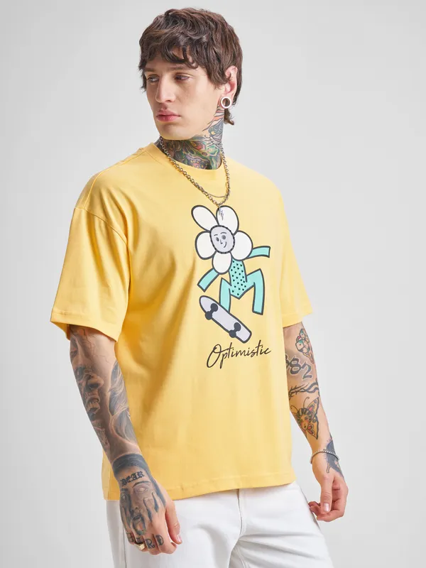 Highlander Men Yellow Printed Round Neck Oversized Fit T-Shirt